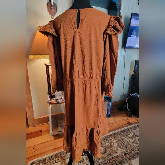 Plus Size 2x Burnt Orange Peasant Dress - Picture 7 of 7